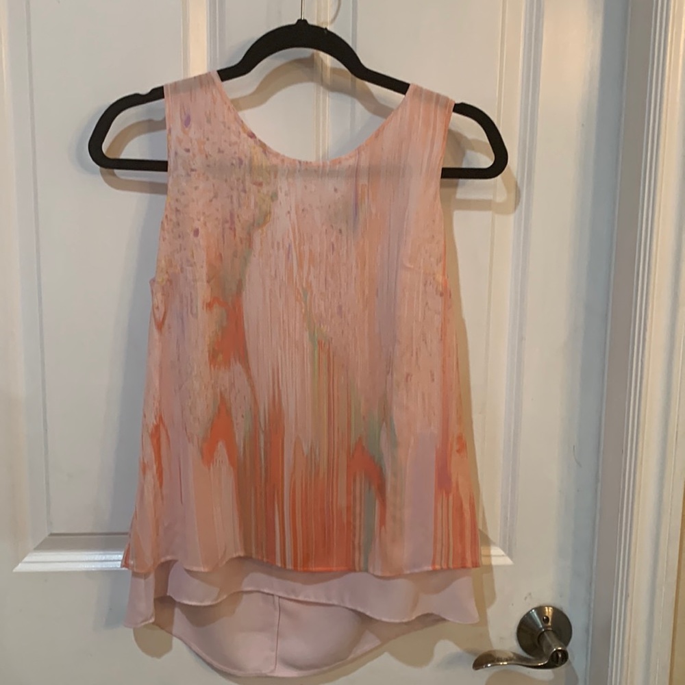 Pink tank top
